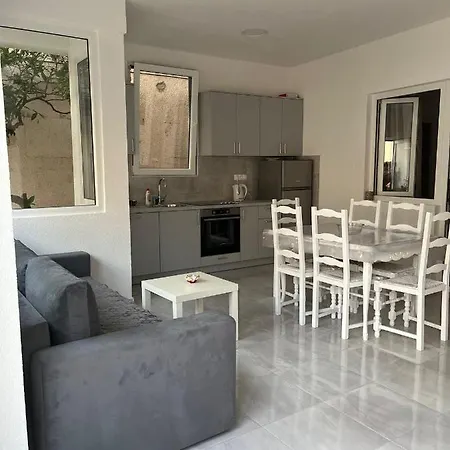 Deluxe Summer Breeze Baska Voda Exterior photo