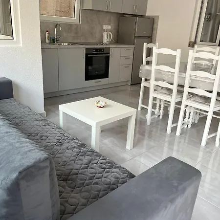 Deluxe Summer Breeze Baska Voda Exterior photo