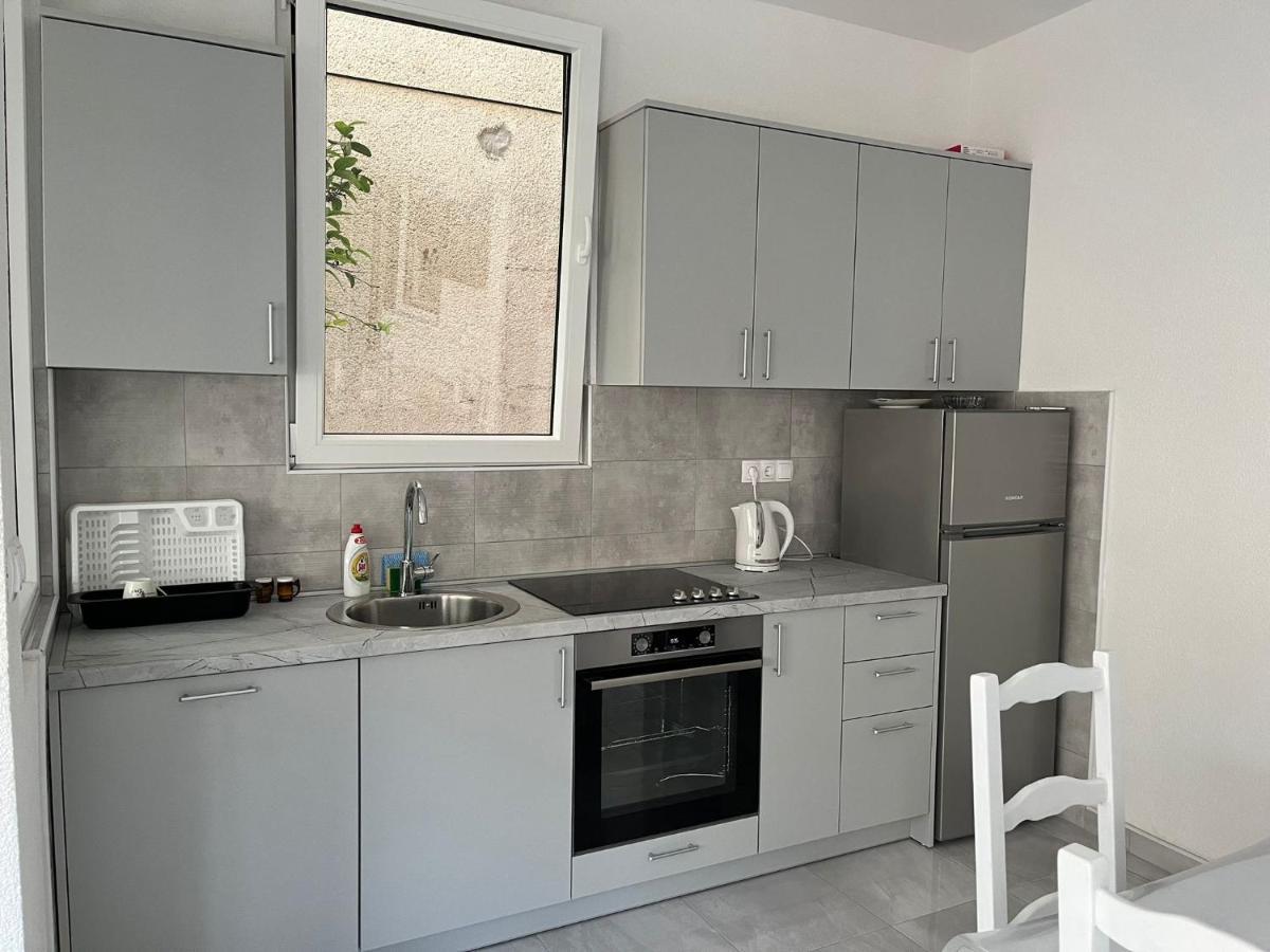 Deluxe Summer Breeze Apartment Baska Voda